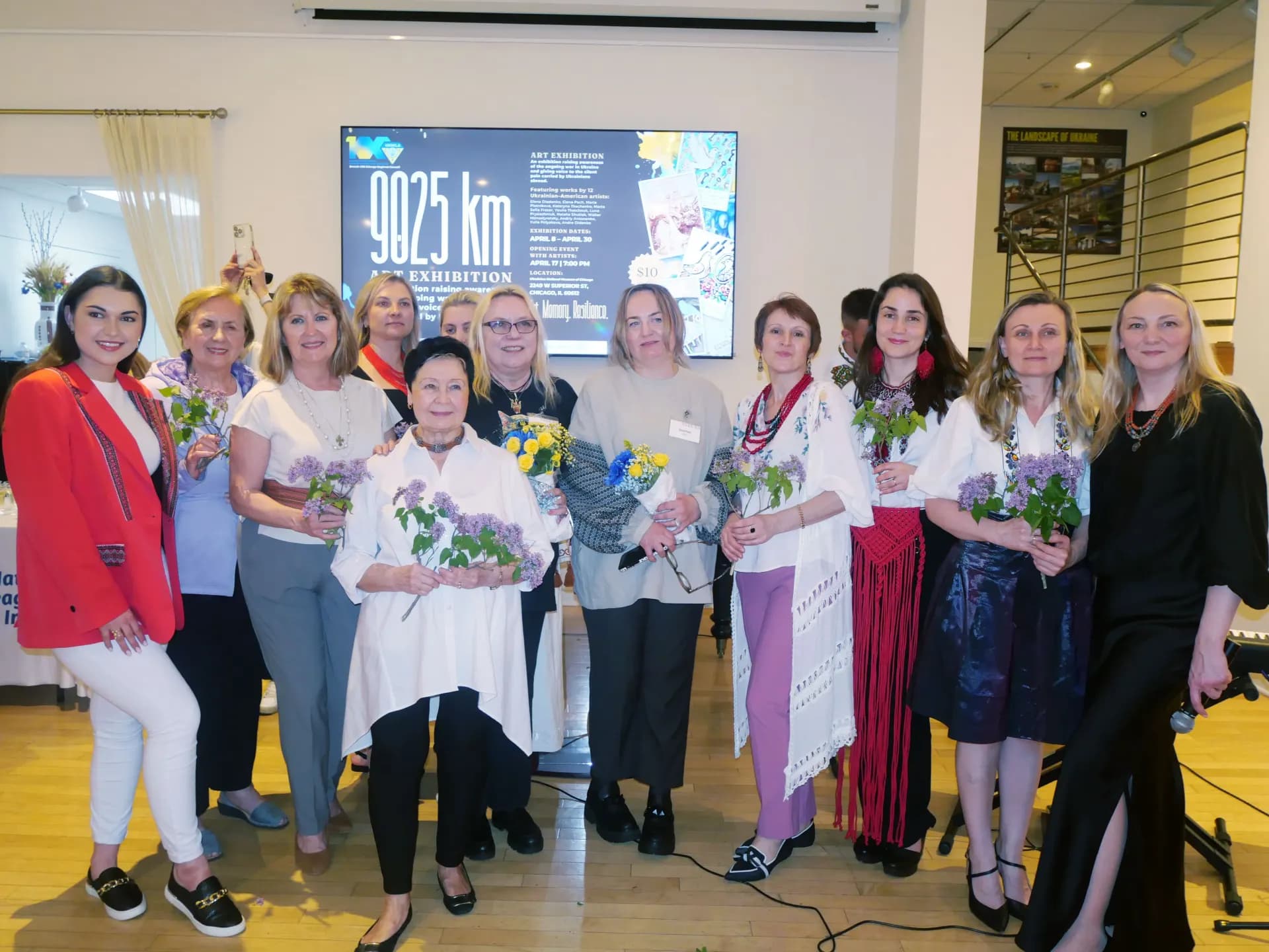 "9025 Kilometers": An Exhibition of Love, An Exhibition of Feelings