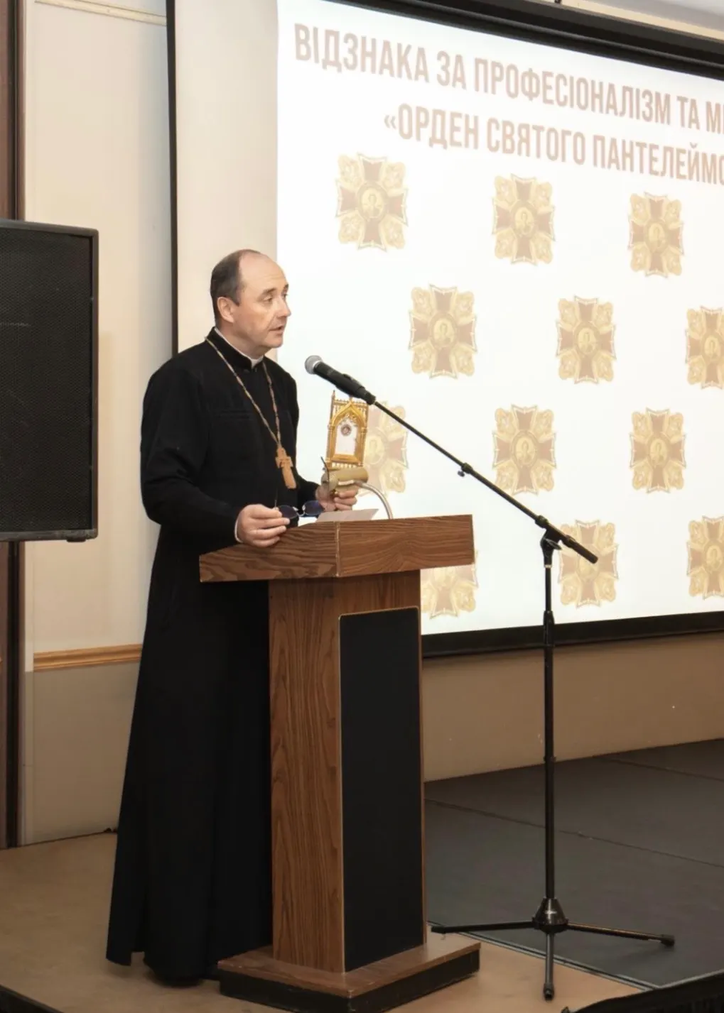Order of Saint Panteleimon Honors Medical and Humanitarian Leaders at 2026 Award Ceremony in Chicago