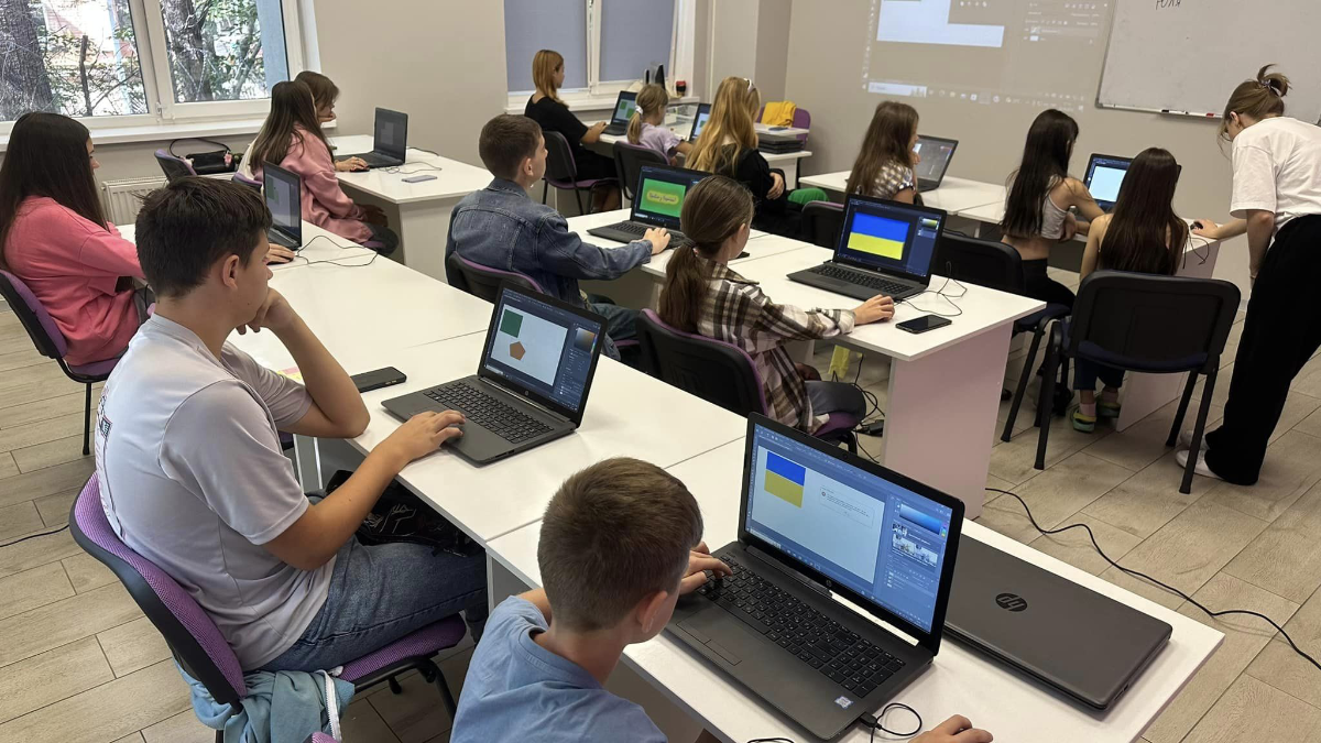 Empower the Future with the Charitable School "Smart Future"